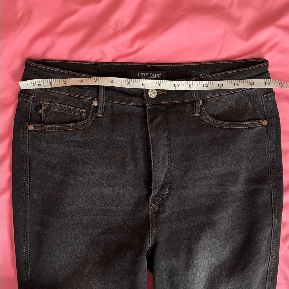 Judy Blue Black Denim Skinny Jeans with Contrast Stitching 13/31